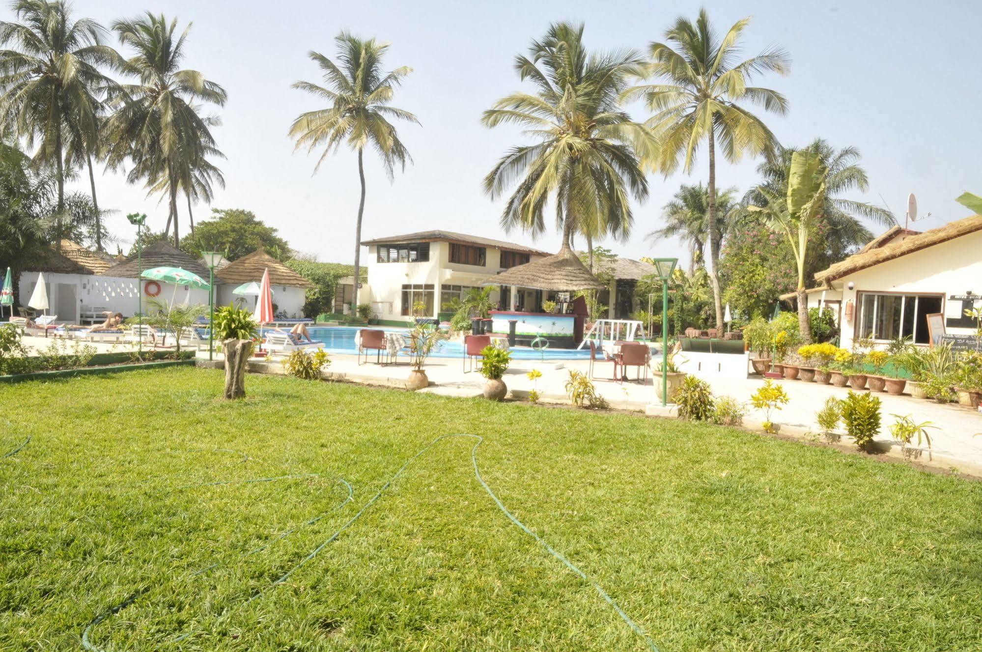 African Village Hotel Bakau ภายนอก รูปภาพ